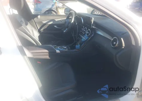 2018 Mercedes-Benz C 300 from USA, damaged, VIN 55SWF4JB8JU240219